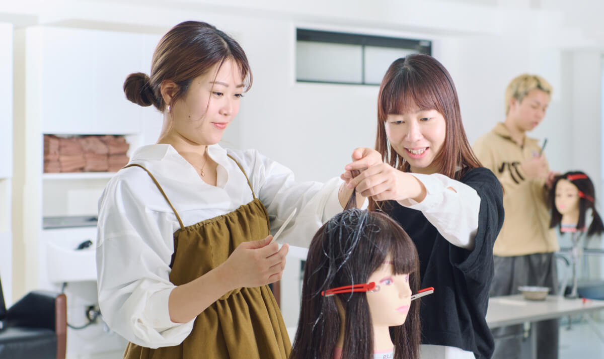 美容科 通信課程イメージ